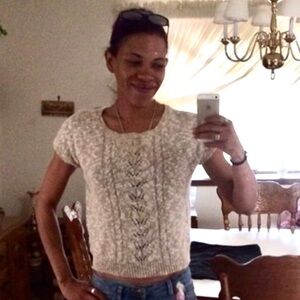 Caddod  Cream Crop Knit Sweater